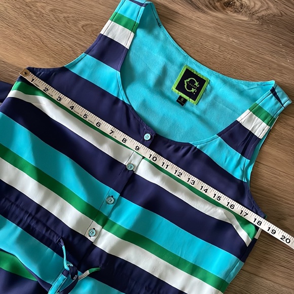 C. Wonder Silk Maxi - Picture 5 of 5